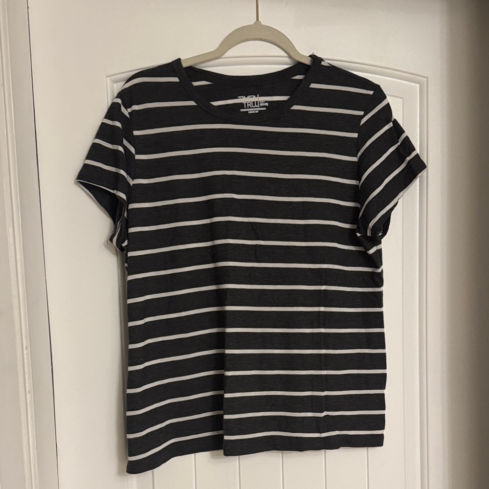 Time and Tru Dark Stripe Short Sleeve Tee